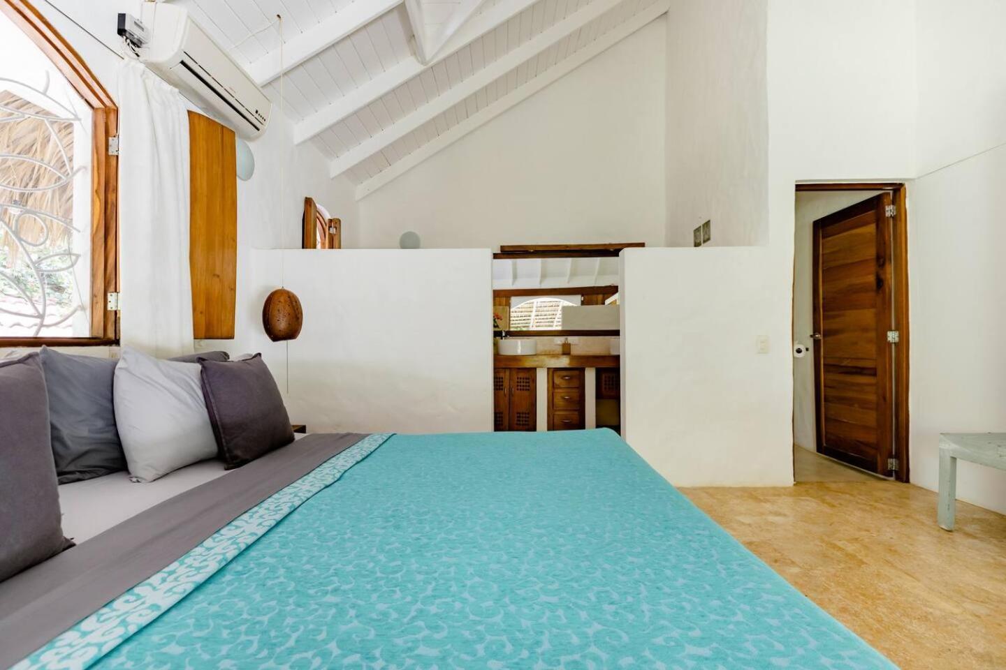 Bed and Breakfast Casa Picaflor Лас Терренас Номер фото